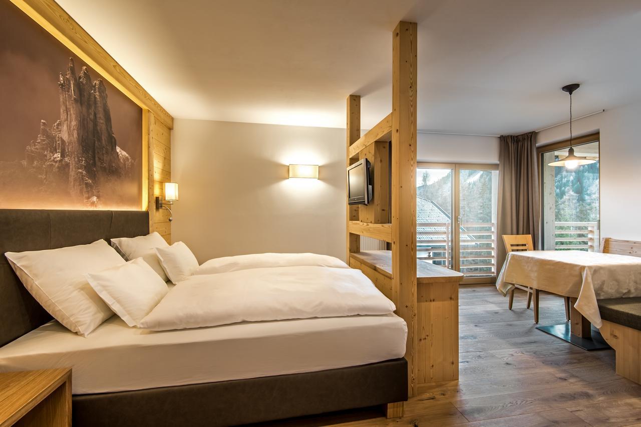 Garni Larix Hotel โคลฟอสโก ภายนอก รูปภาพ